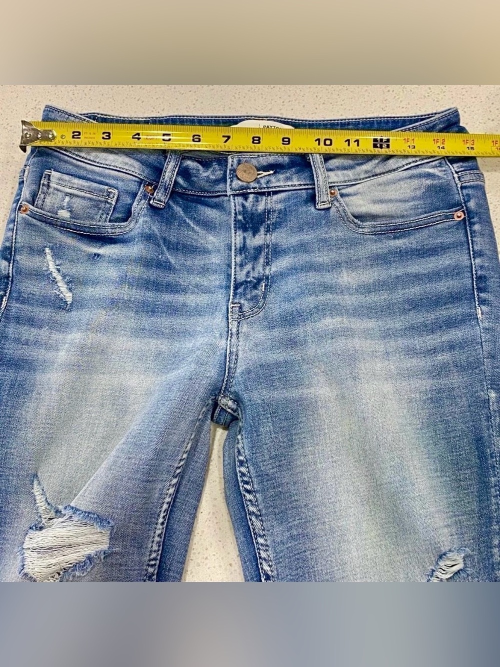 BKE Payton Mid Rise Flare Distressed Stretch Jeans Size 27x29.5 Women’s EUC - Picture 10 of 10